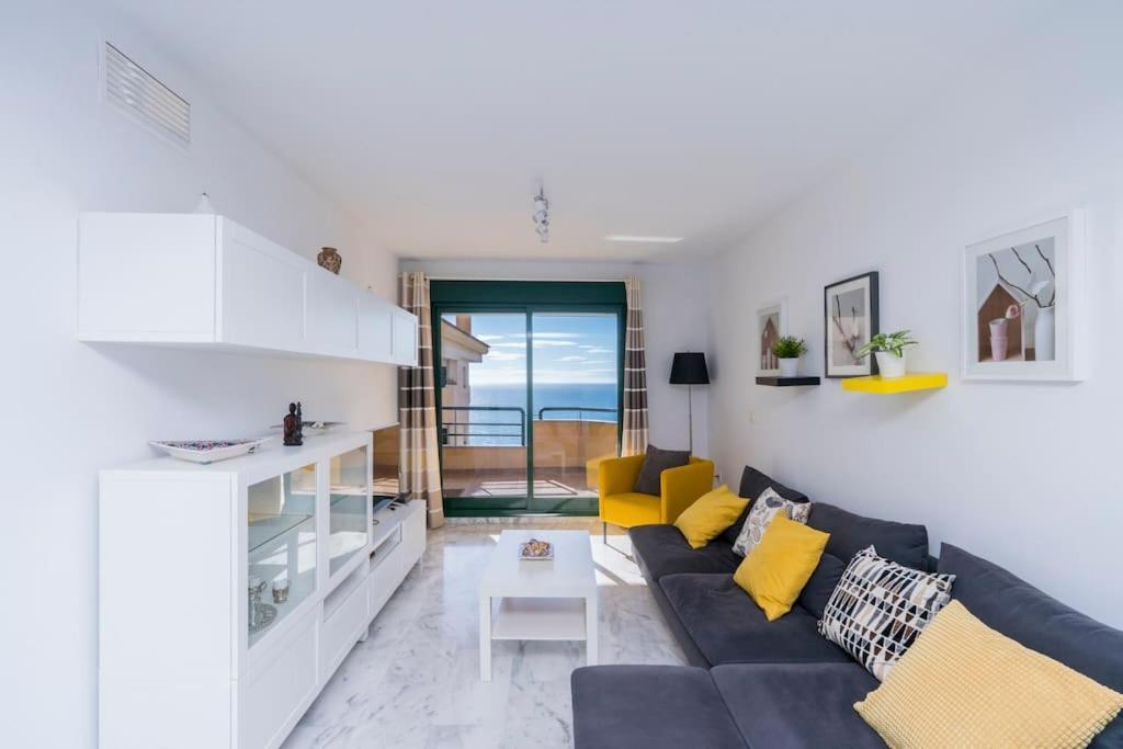 4 Bed Duplex With Stunning Sea Views * Benalmadena